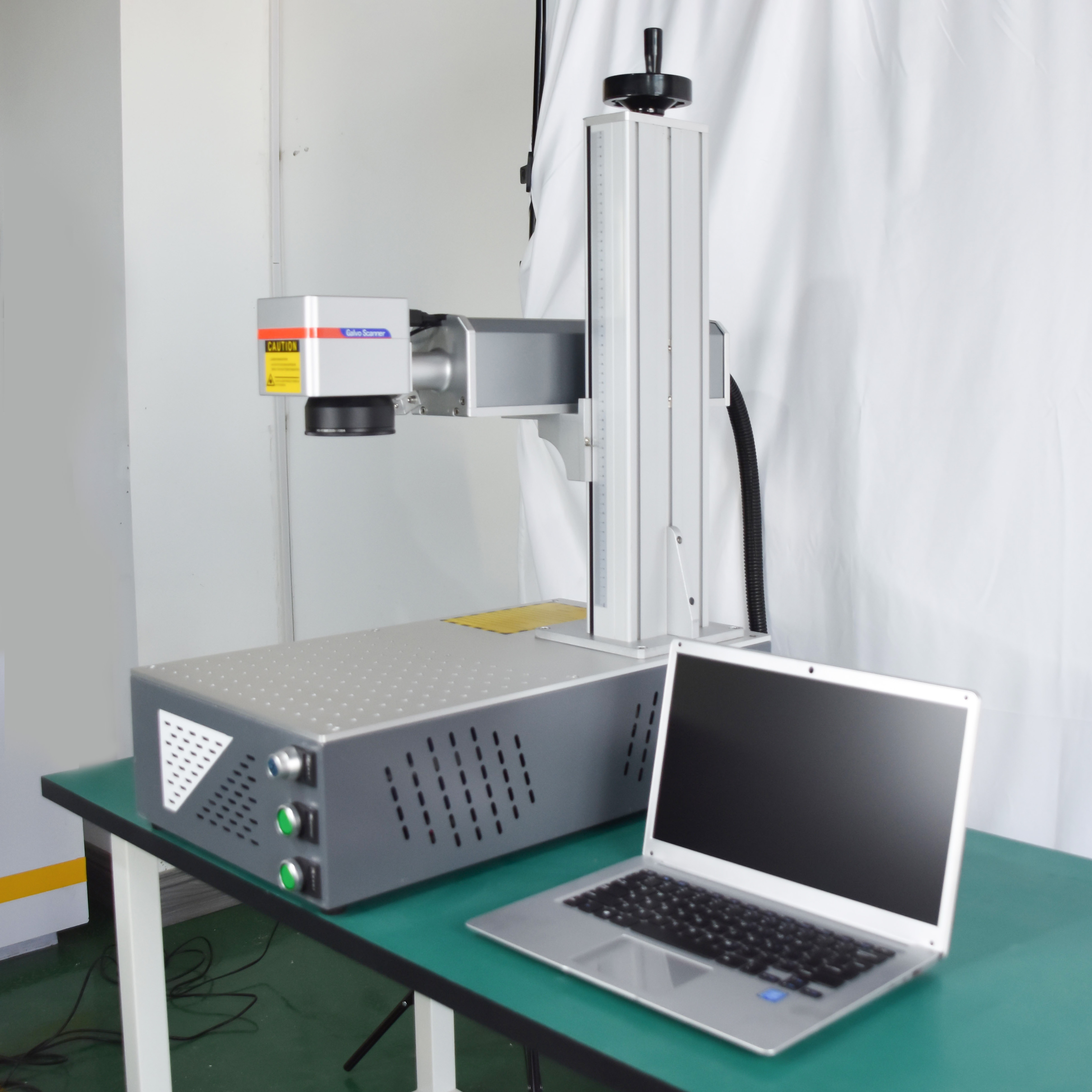 Portable Fiber Laser Marking Machine with High Precision and Fast Speed