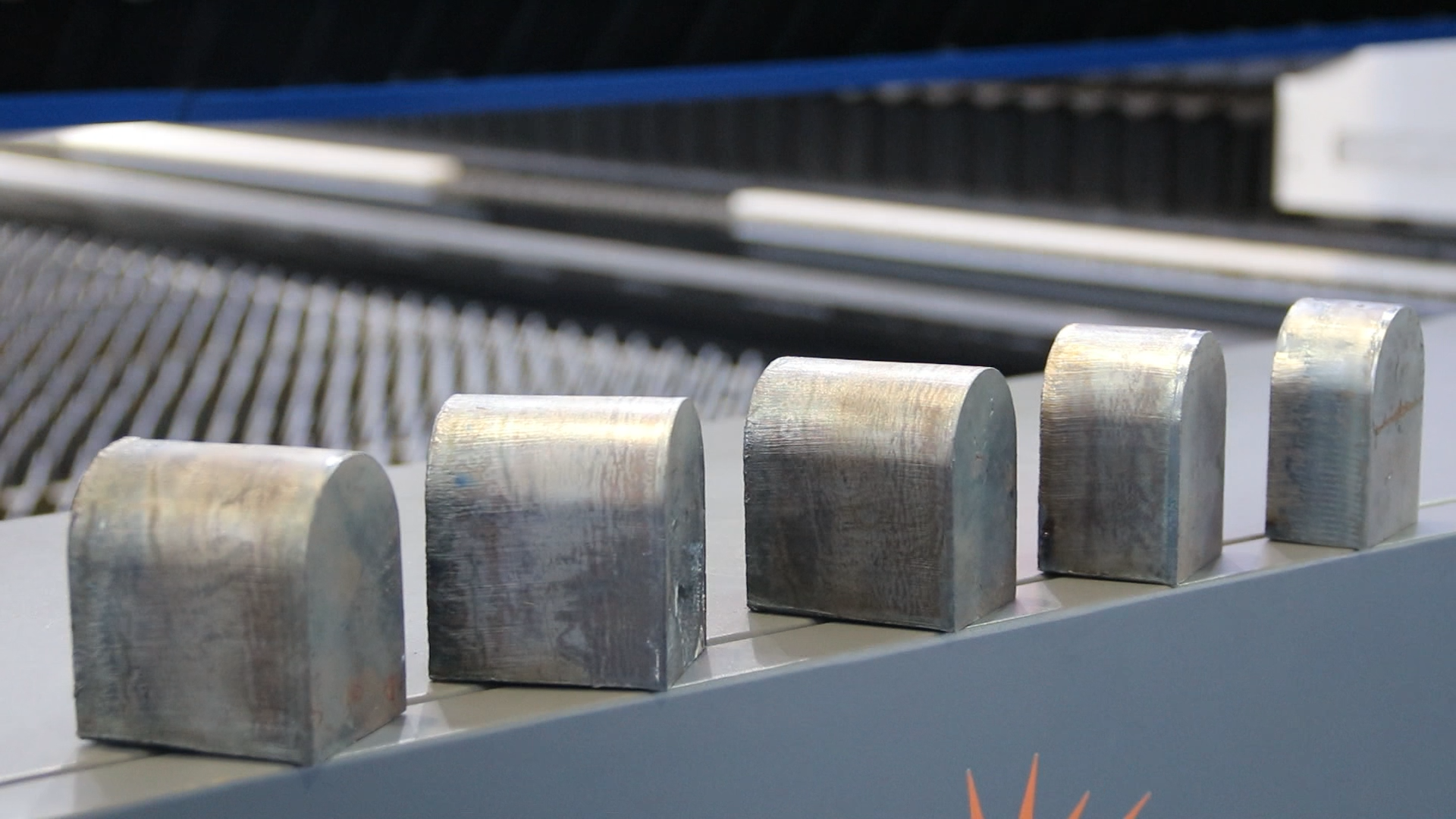 12000W High Power IPG High Power Fiber Laser Cutting Machines Laser Cutting For Steel Machines Stainless