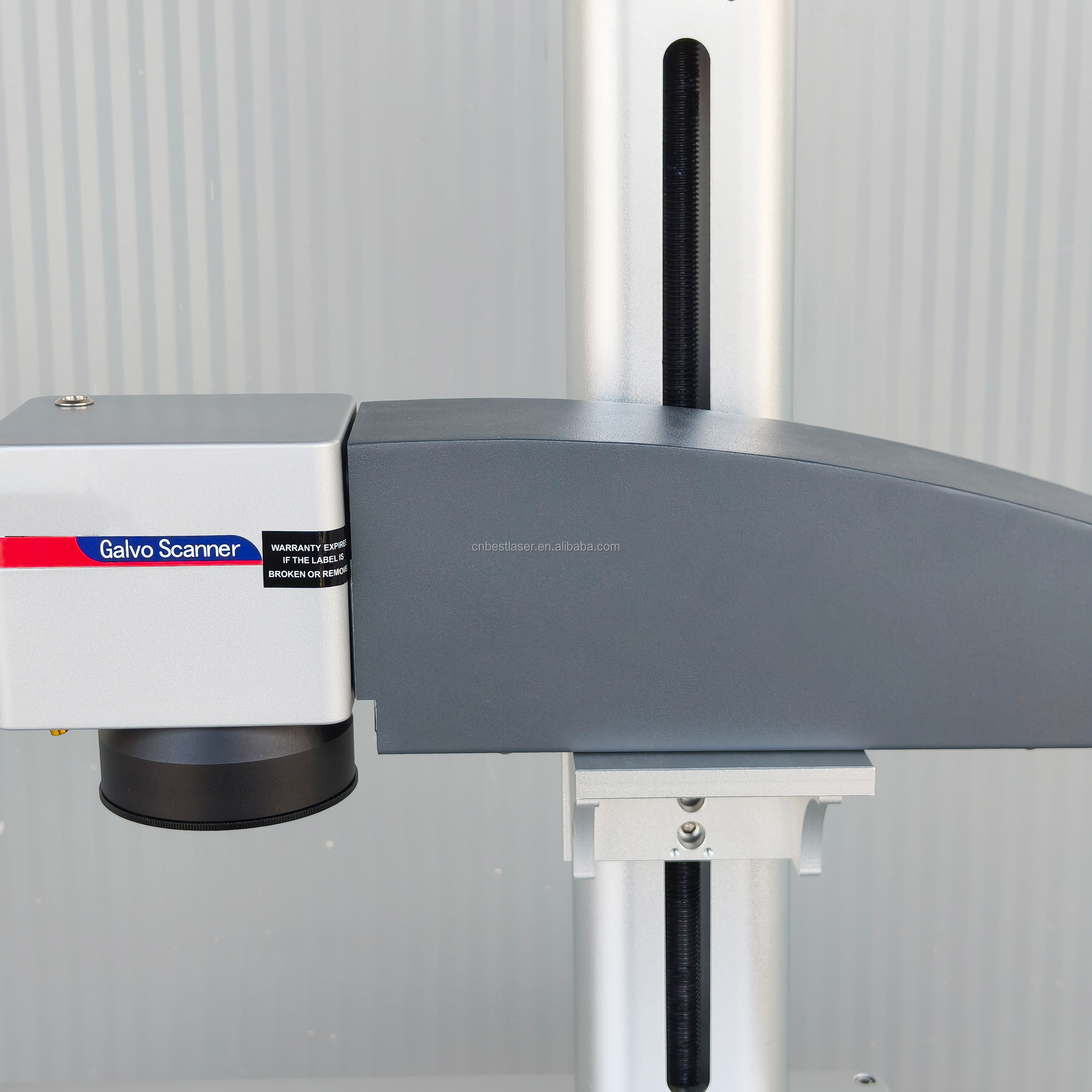 30W 50W 100W High Speed Fiber Laser Marking Machine for Stainless Steel Aluminum Marking