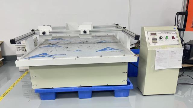 Laser aesthetic device clinical application treatment