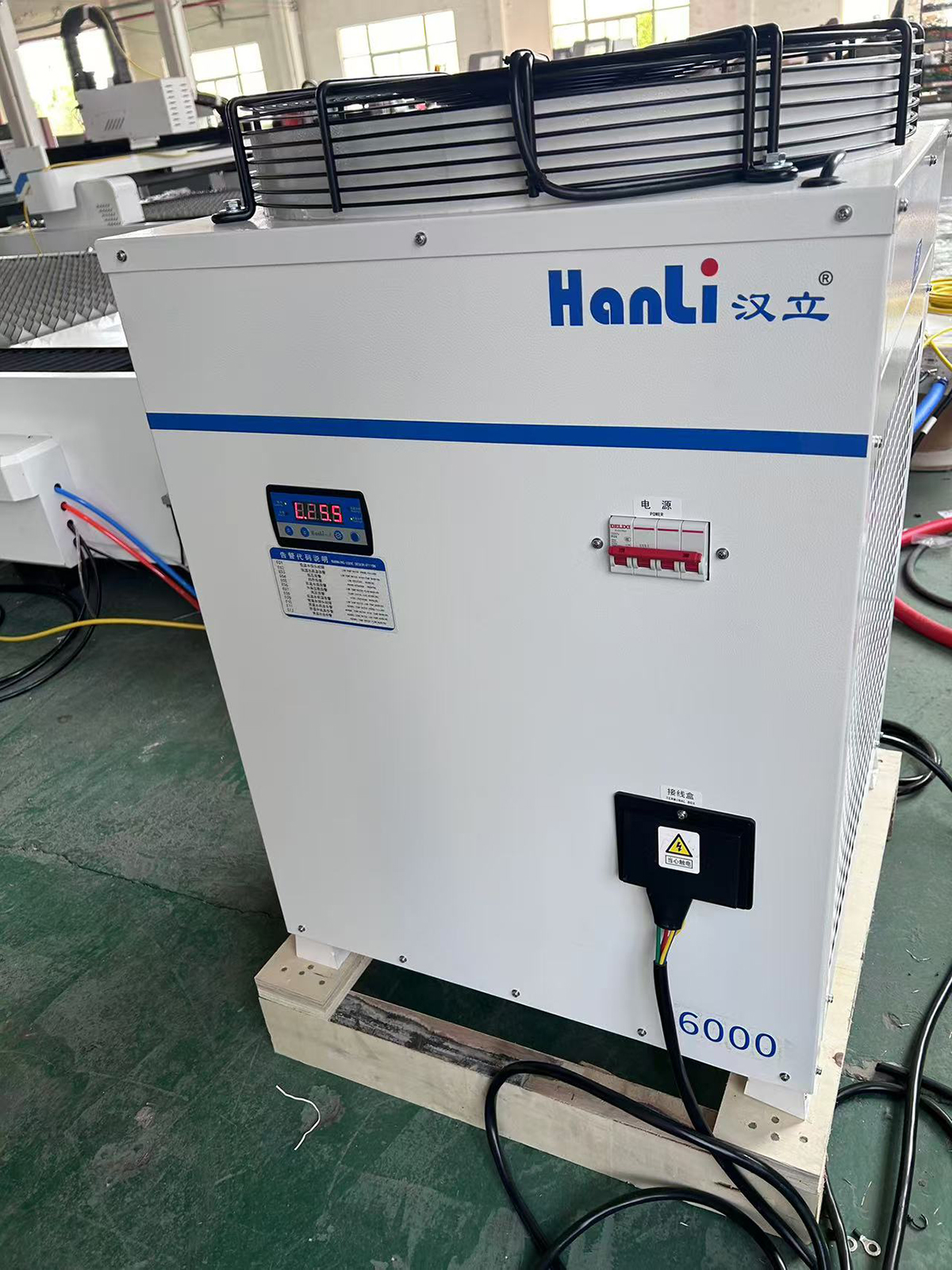 Gantry Fiber Laser Cutting Machine CNC Cypcut Water Cooling Sheet Metal High-Accuracy Metal Cutting