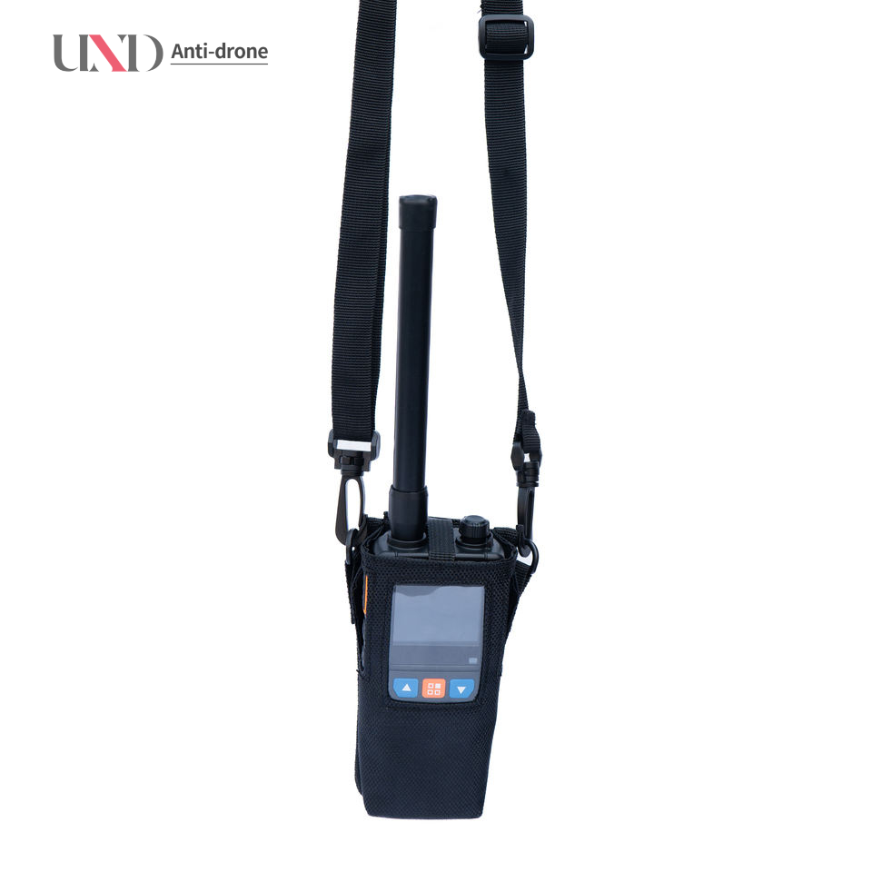 2km Handheld Detector Radio Frequency Scanner 70MHz-6.2GHz Portable Wrist Watch Alert Coordination Device Anti Drone Detection