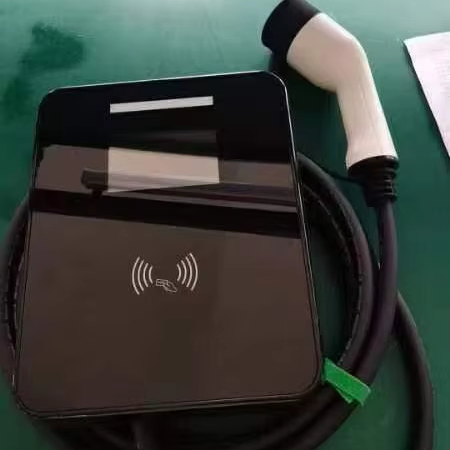 Factory Direct OEM ODM Smart Wallbox AC EV Charger 22kw 11kw Three Phase Type 2 Evse, Ocpp Dlb IP65 CE Certified Commercial Charging Station