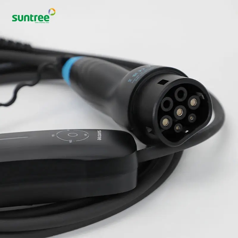 Suntree CE Certified AC Comply UK Smart Charging Standard 3.5kw Portable EV Charger Secure Protection
