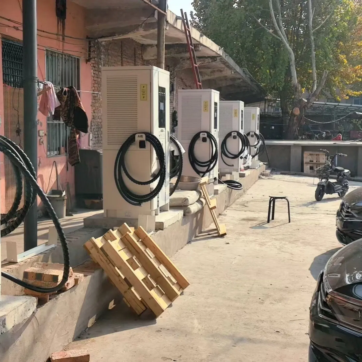 Three Phase AC Charger Commercial Building Charging Station