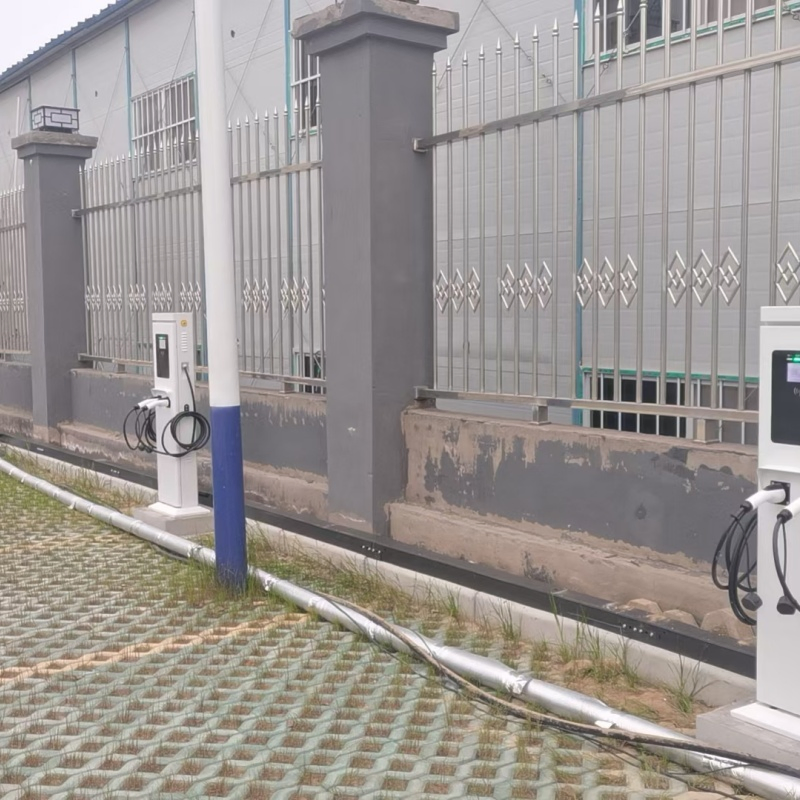 High-Power 7kw AC Charging Station: Portable Solar EV Charger