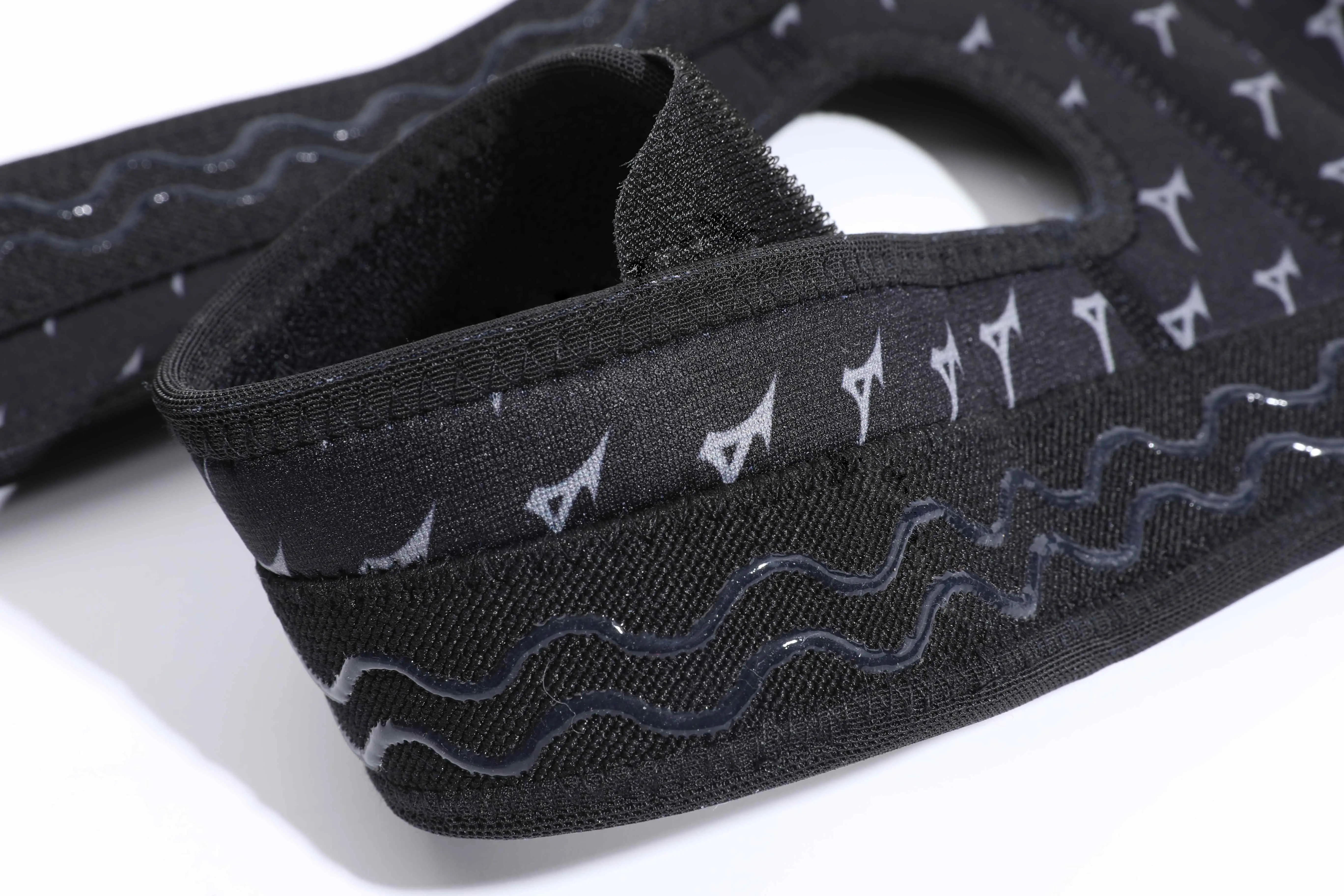 OEM Customized Logo Neoprene Elbow Joint Brace Adjustable Elbow Brace Manufacturer, Factory