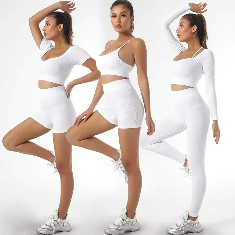 Yoga Wear 3