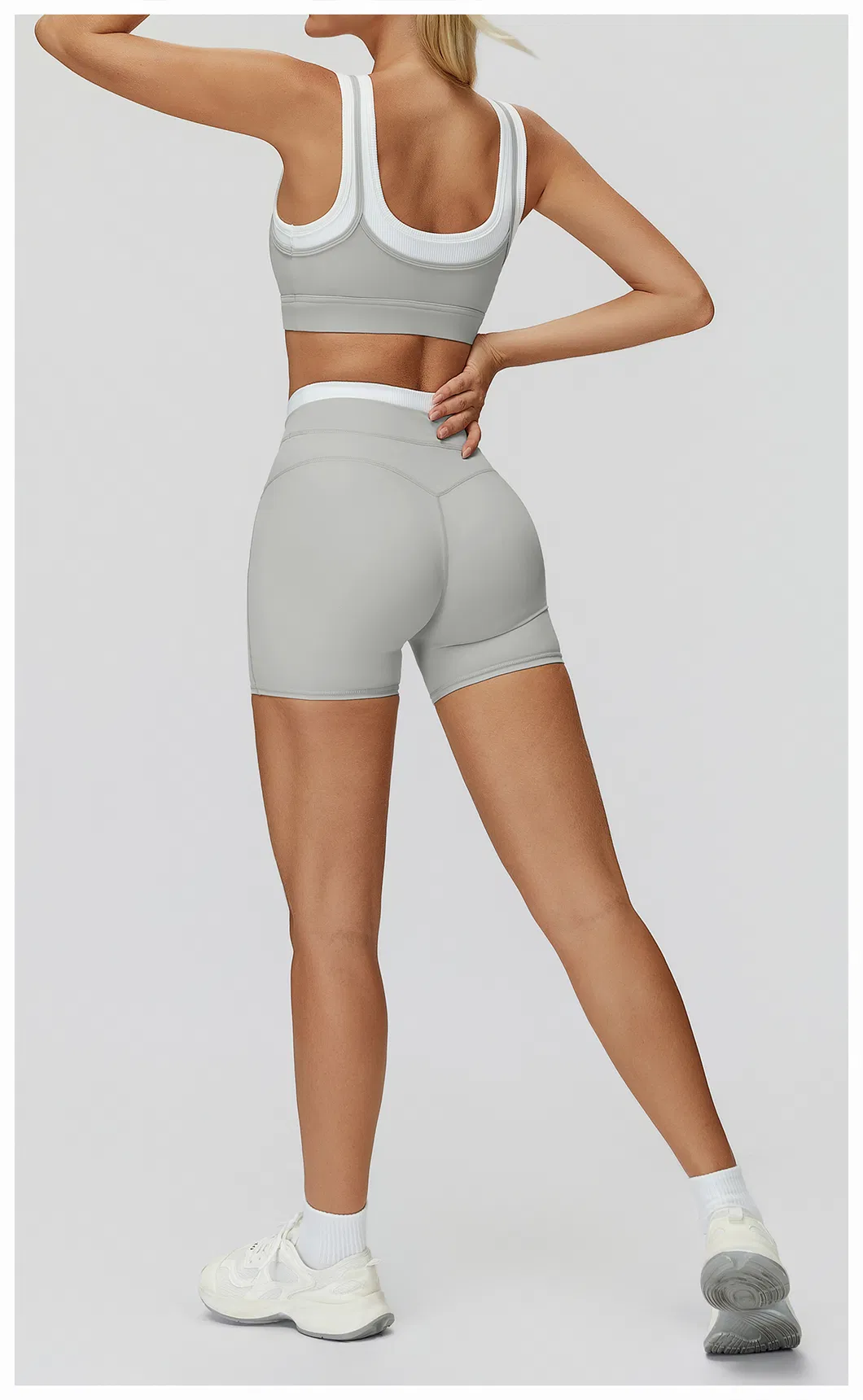 Workout Bra & Yoga Shorts 18