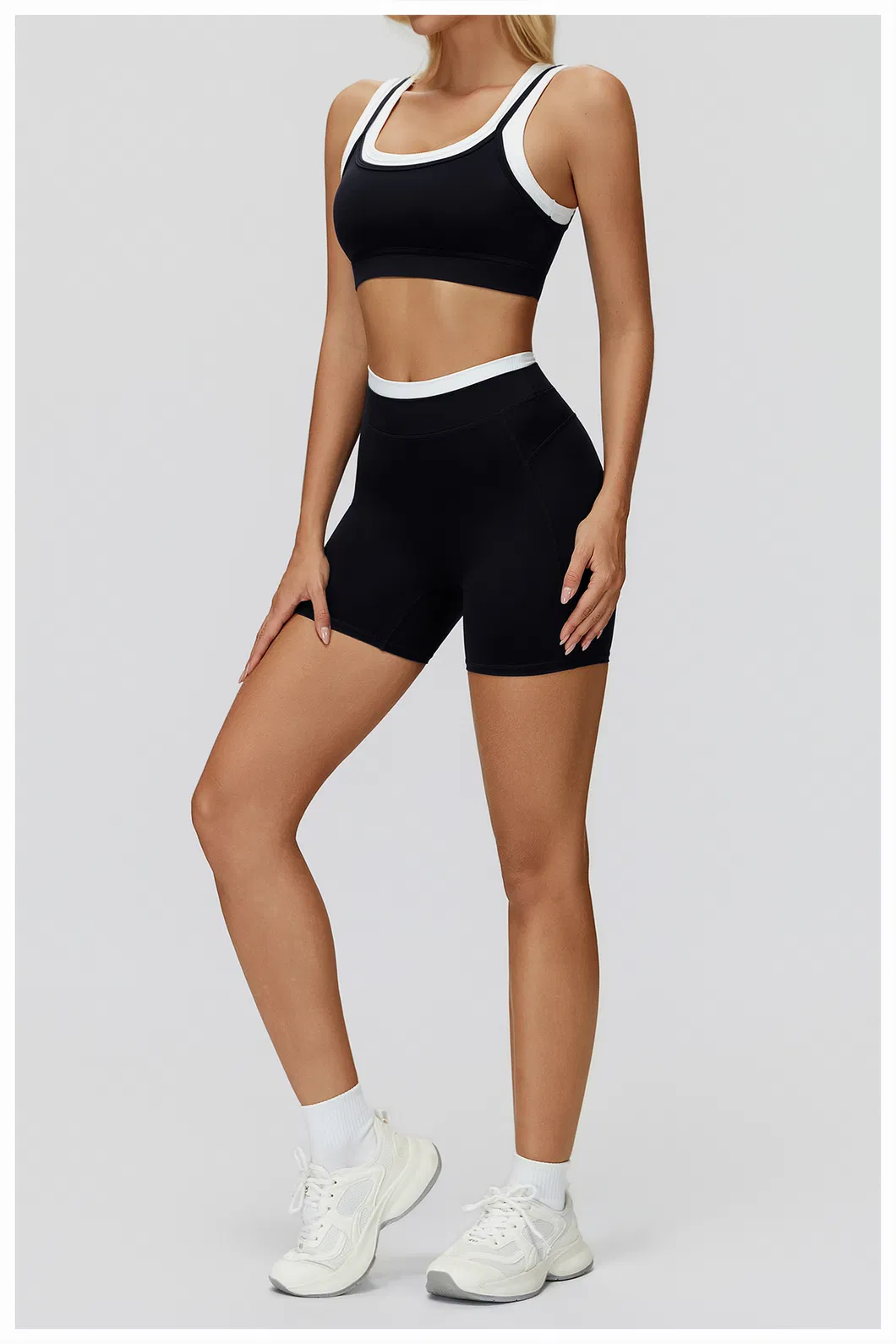 Workout Bra & Yoga Shorts 20