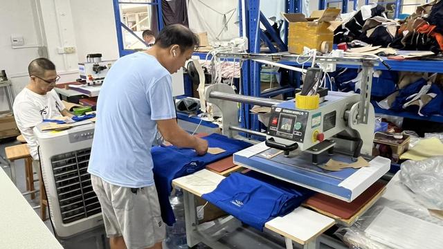 Wearth Apparel modern sportswear manufacturing facility in Guangzhou China