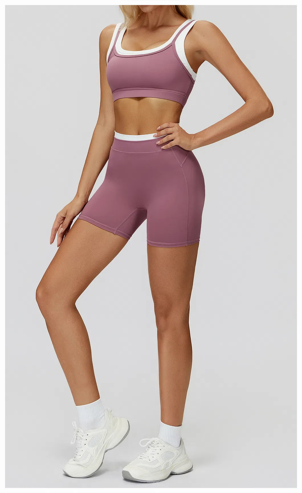 Workout Bra & Yoga Shorts 10