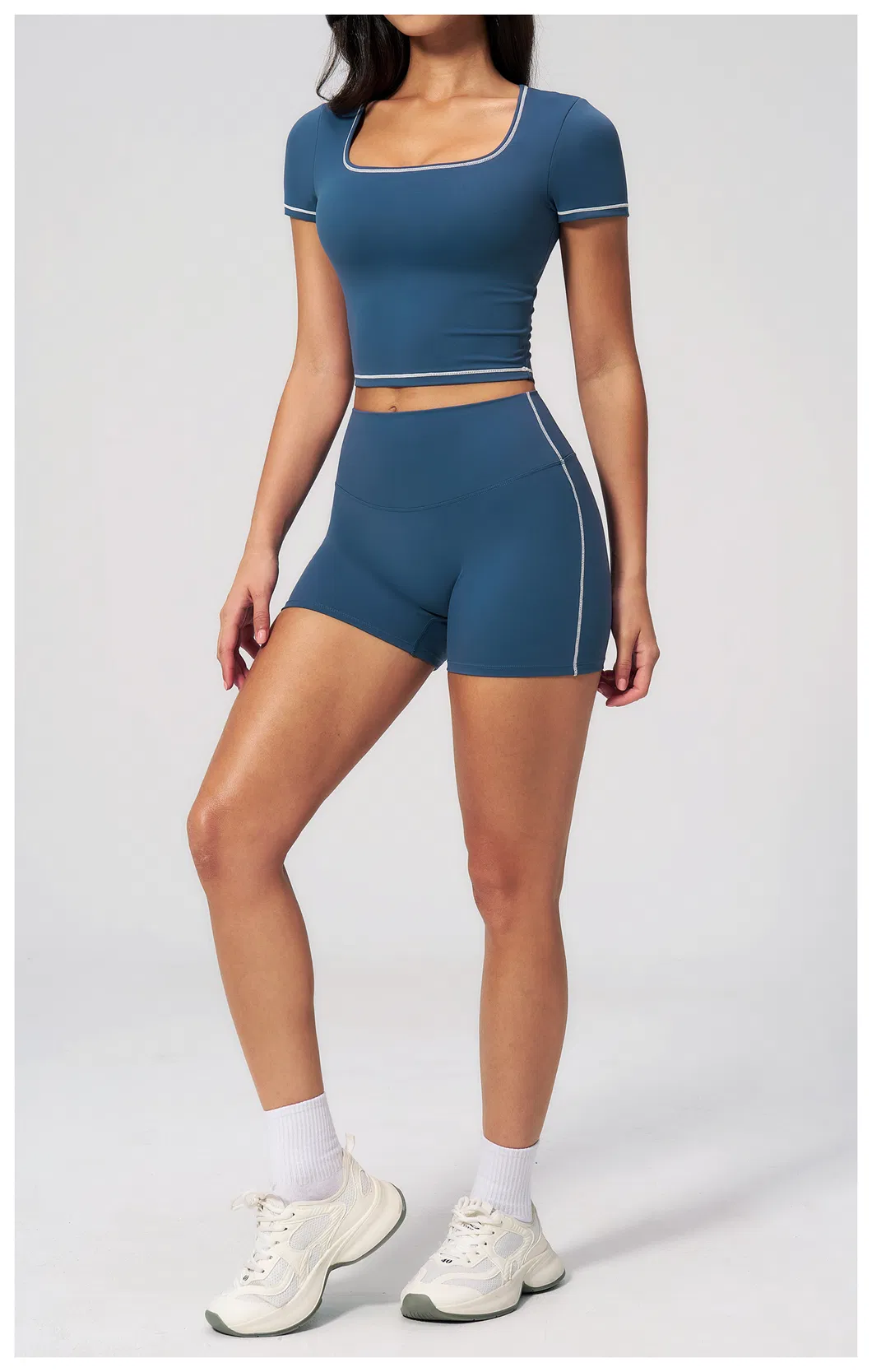 Model Shot 2