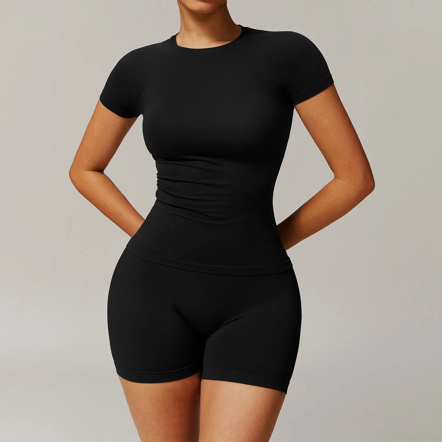 Seamless Activewear for Women 4 Piece High Waisted Leggings Slim Fit Stretchy Sports Top Breathable Running Shirt Gym Workout Clothes Set
