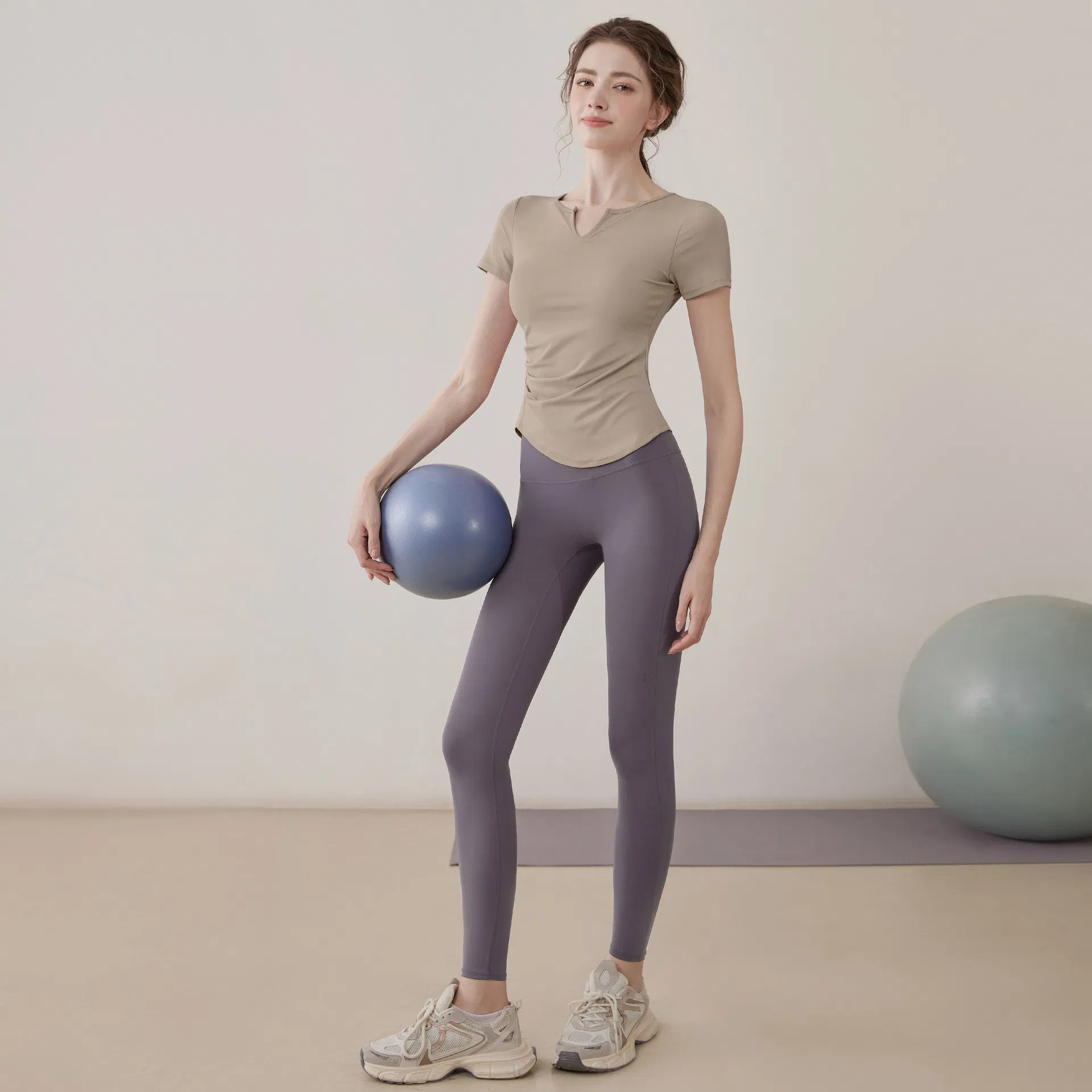 Sportswear Sets/Fitness Yoga Wear/Outdoor Running Sportswear/Short-Sleeved Tops