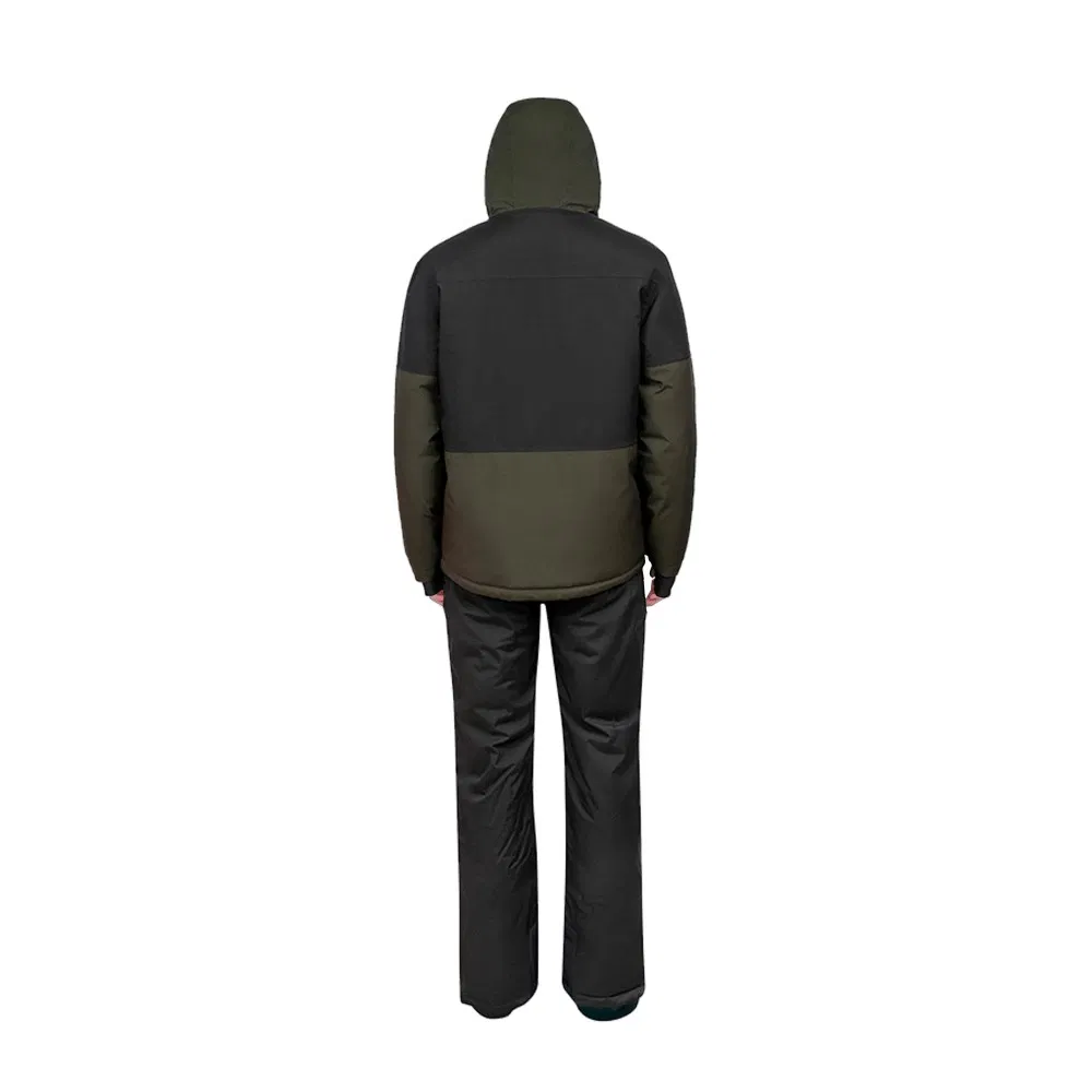 Ski Wear Detail 2