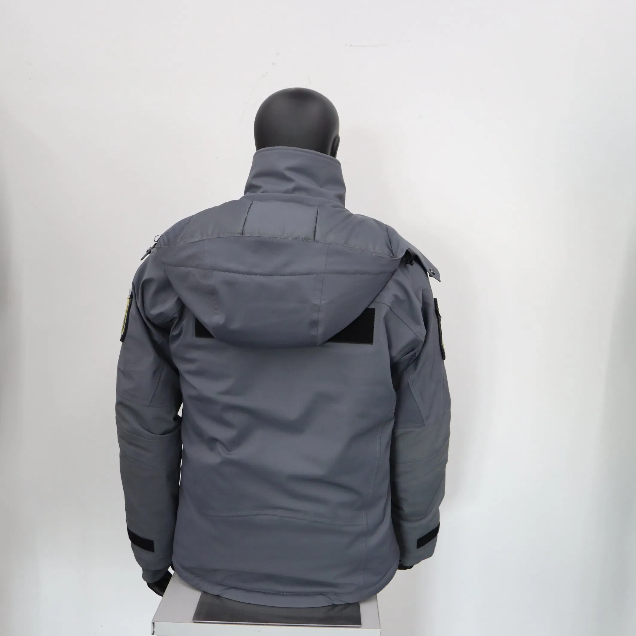 Ultra Safe Vanda Tactical Style Outdoor Combat Windproof Breathable Softshell Jacket for Professional Training Sports Activities Durable Protective Clothing