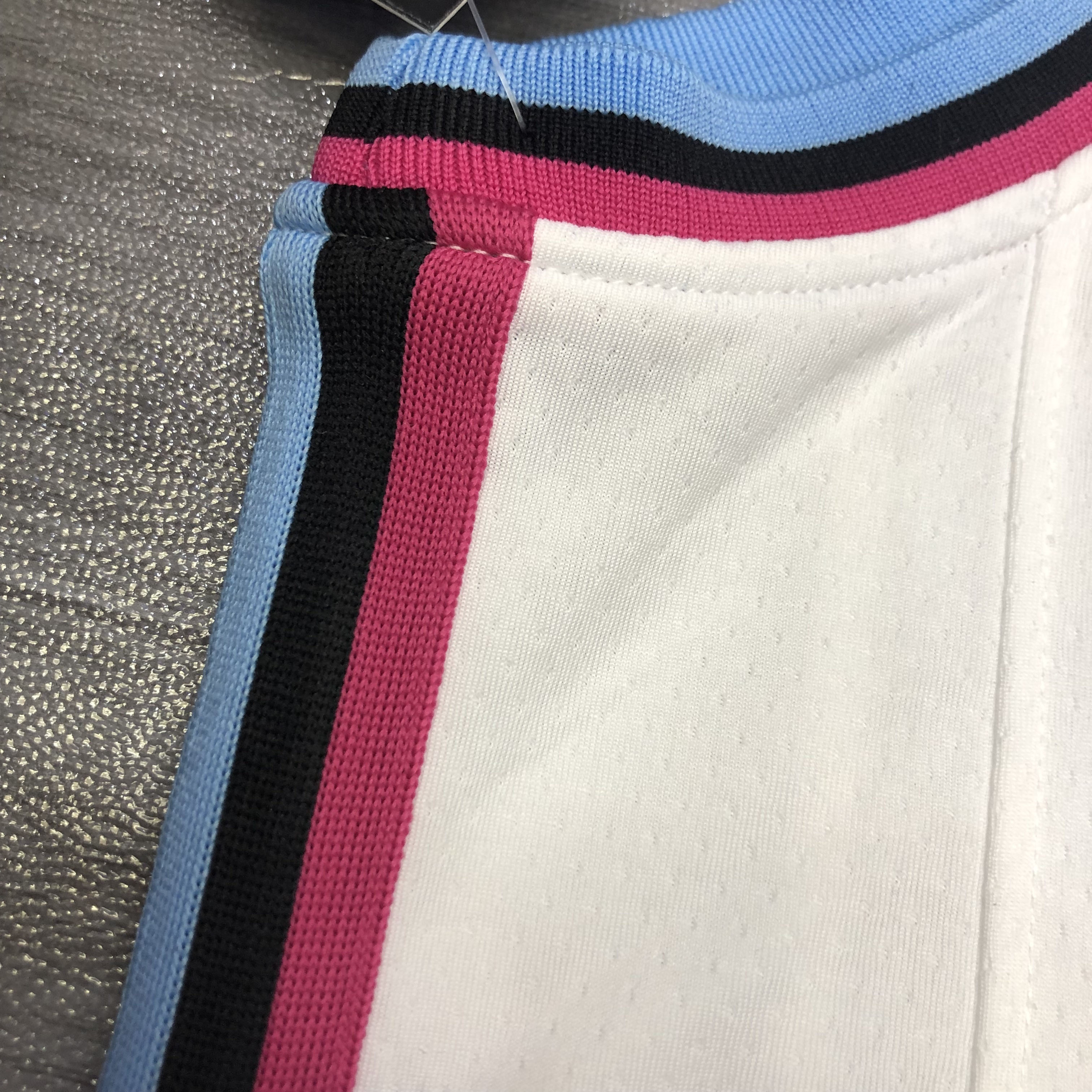 Basketball Team Uniforms Personalized Making High End Custom Sports Jersey Sets Embroidery Tackle Twill Logo Basketball Wear Men