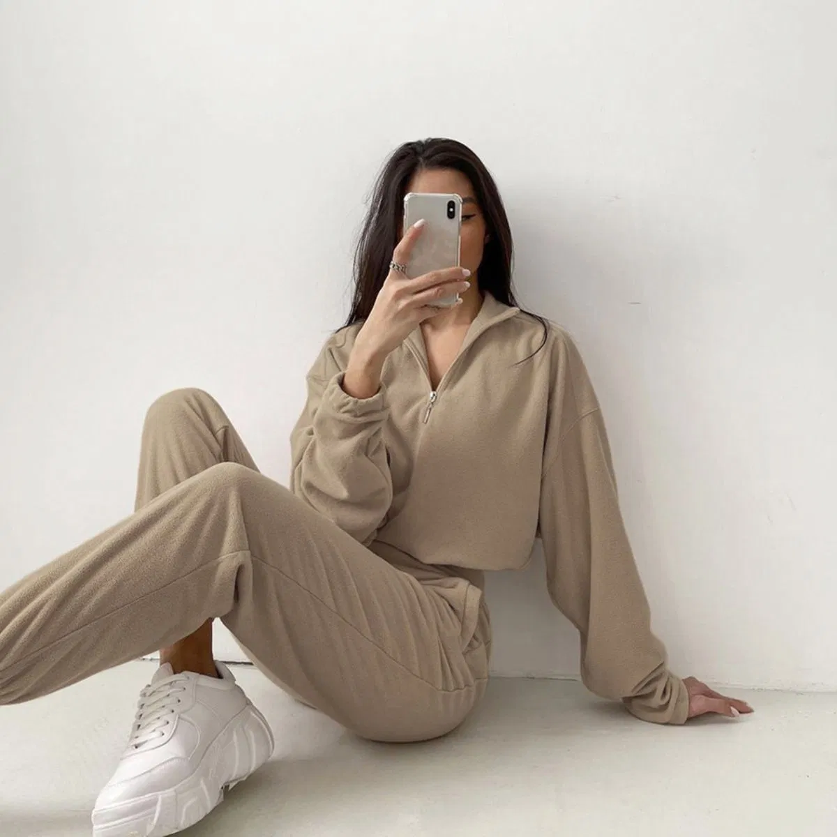New Custom Women's Zip up Hoodie Causal High Quality Cotton Sportswear New Design Streetwear Plain Hoodie