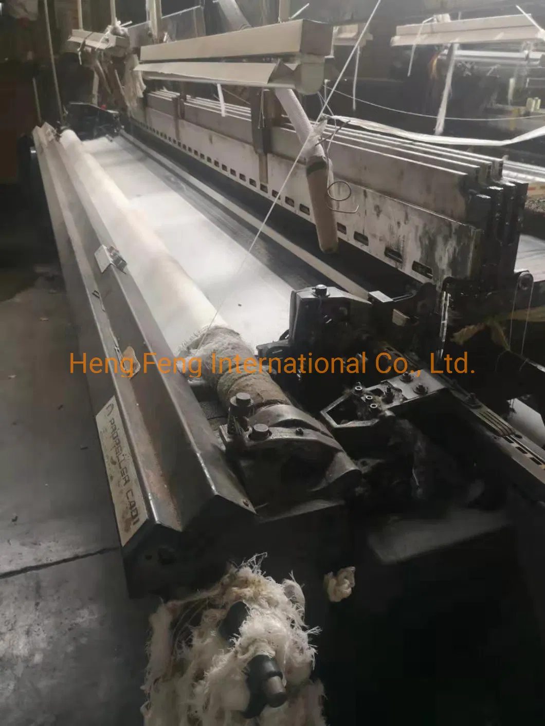 فامتيكس C401 نول رابيير 320cm يعمل على أرض المصنع سنة 1995 نول رابيير مستعمل للبيع بسعر رخيص