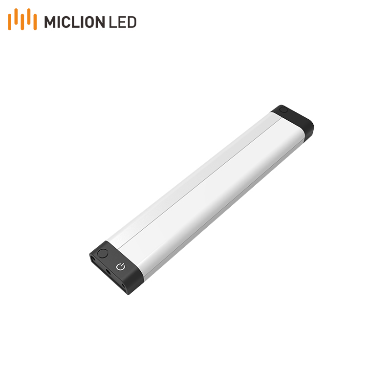China Supplier USB Rechargeable Closet Wall PIR Small Indoor LED Night Motion Sensor Light