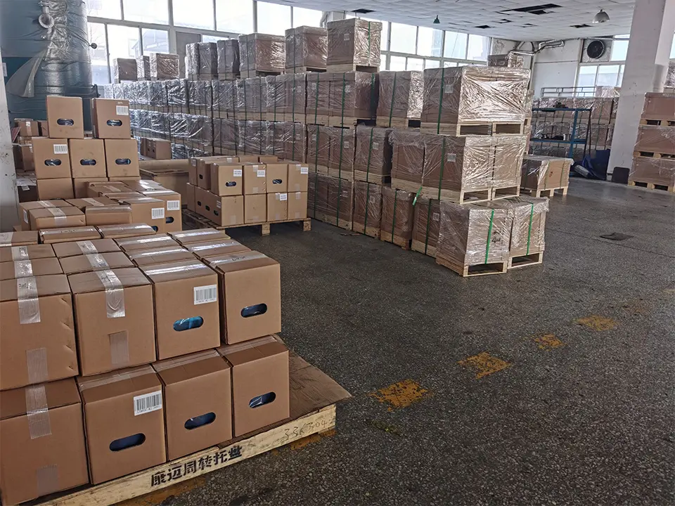 Final Drives in Stock - hydraulic motor inventory warehouse