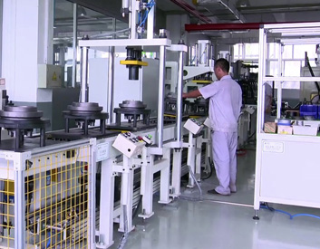 Weitai Hydraulic main production factory floor - hydraulic motor assembly