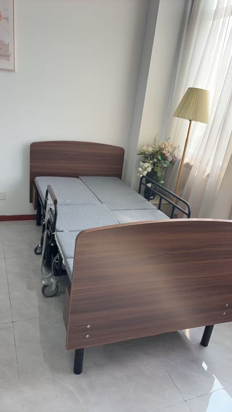 Hochey FH07 Electric Wheelchair Bed With German Okin Motor 24V Battery Adjustable Backrest &amp; Legs