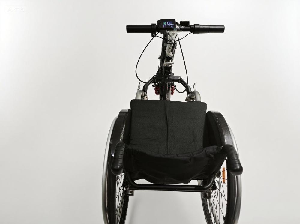 100km Lithium Battery Powered Electric Wheelchair Foldable Lightweight Class II with 1 Year Warranty for Disabled and Sport Use