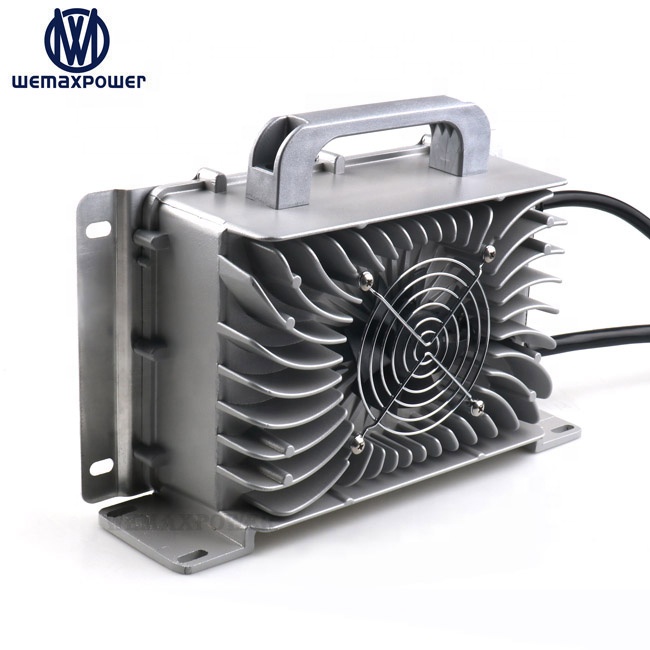 Waterproof Ship Boat Use 12vdc 14.6v 14.7v 12.6v 16.8v Intelligent Smart 12v 40 Amp Battery Charger