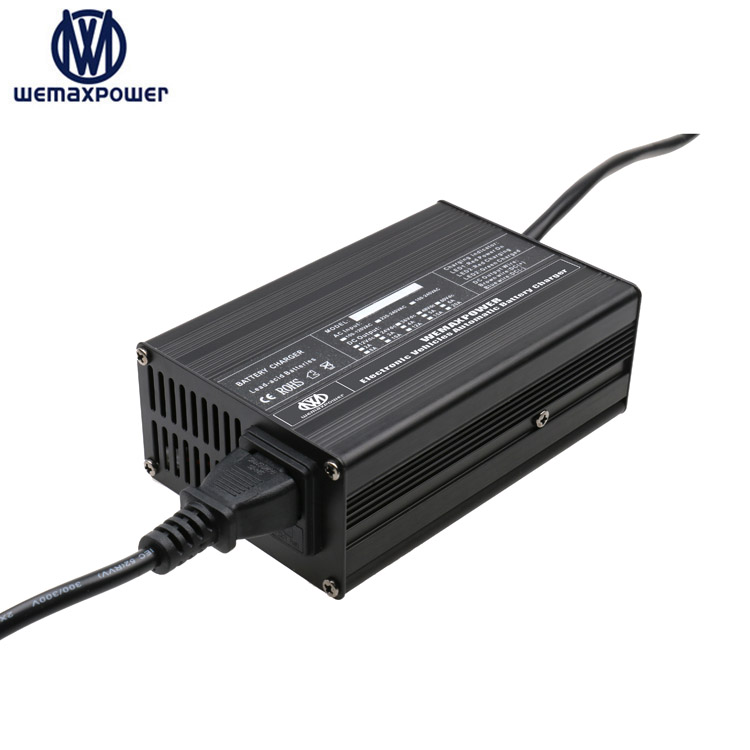 Wemaxpower Constant Current 220Vac Input 12V 14.6V 6A Output AC to DC Life-po4 Vehicle Battery Charger