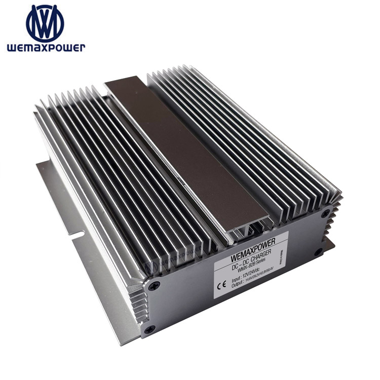Top-ranking Vehicle Waterproof IP68 Marine12v to 12v High Amp 30A Dc to Dc Battery Charger on Board for Lithium Lifepo4