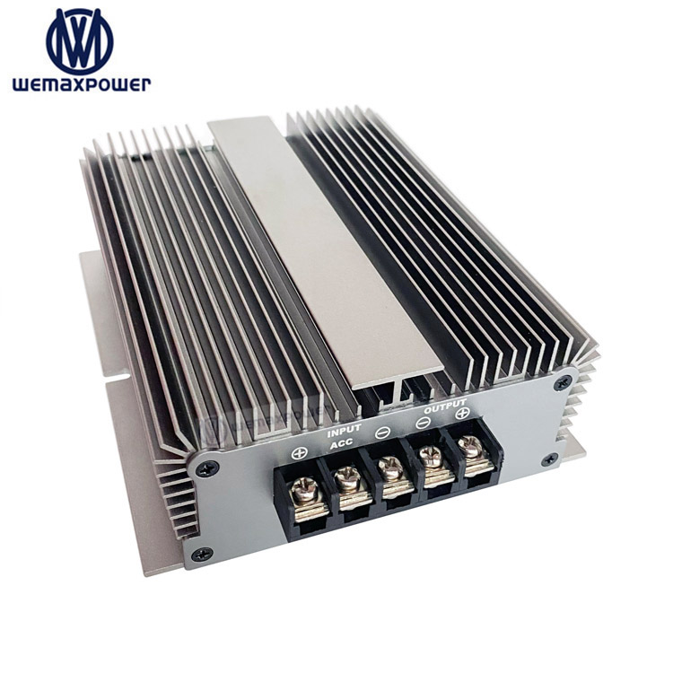 Waterproof Portable Automatic 12.5-16V 43.8V 10A DC-DC On-Board Alternator Battery Charger 438W for 36V Trolling Motor Battery