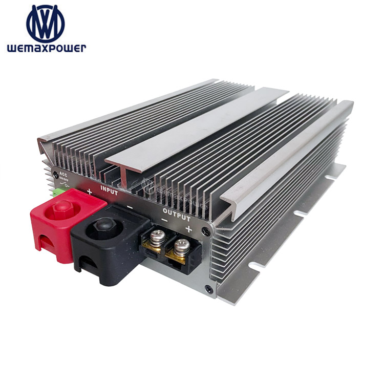 Battery to Battery Charger for RVs /campers / Boat / Truck  12V to 58V 30A DC to DC Battery Charger Waterproof