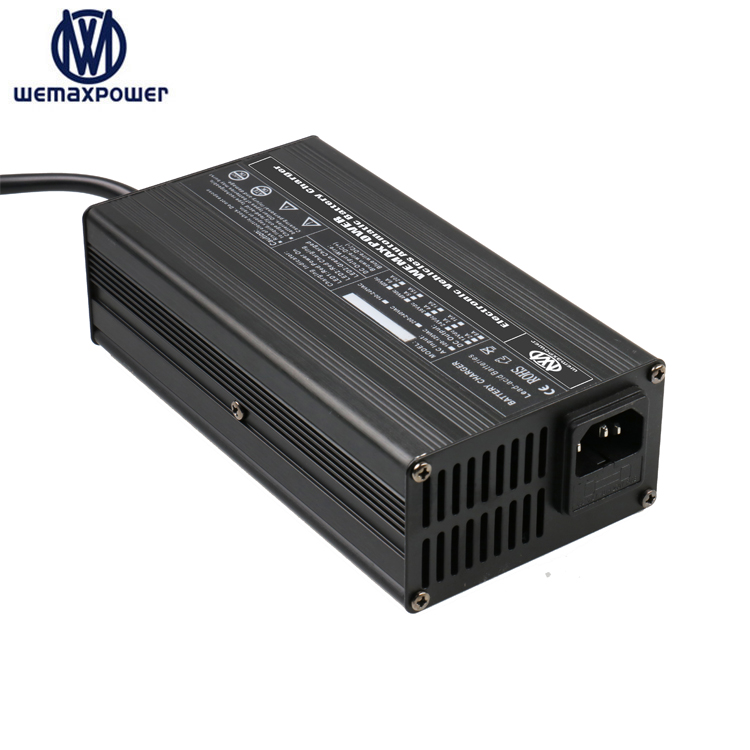 Wemaxpower Aluminum Alloy case Fully Automatic Intelligent Electric Car / E-bike LIFE-PO4 Battery Charger 12V 14.6V 15A