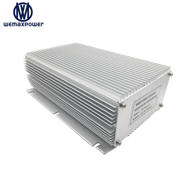 Good Heat Dissipation 12VDC to 24VDC 40A Single Phase DC-DC Boost Converter for Automotive Home & Motor Use 96% Efficiency