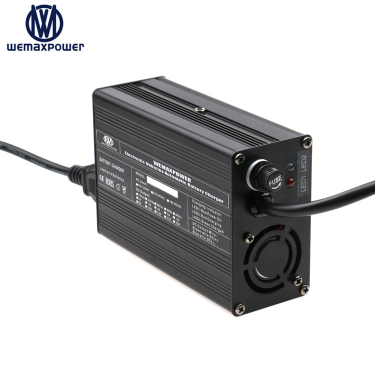3-stage Charging Mode C.C  C.V Float/ Trickle 12V 14.6V 8A Intelligent Vehicle Car AC to DC Battery Charger