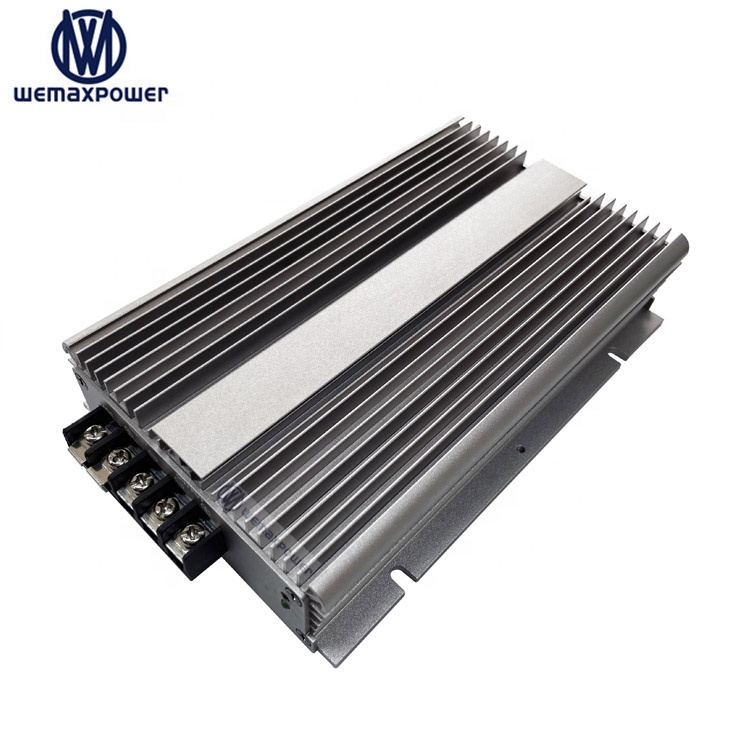 Car Mounted Intelligent RV Charger DC to DC 12V to 28V 20A Lead Acid Lithium Life-po4 Battery Charger Module