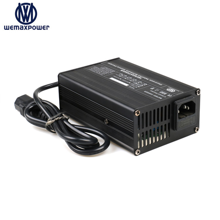 Wemaxpower Constant Current 220Vac Input 12V 14.6V 6A Output AC to DC Life-po4 Vehicle Battery Charger