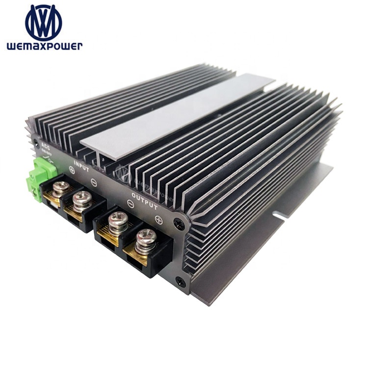 Factory Price Charging 36V RVs/ Truck / Boat Life-po4 Battery Dc 12V  to Dc 43.8V 10A DC-DC Battery Charger