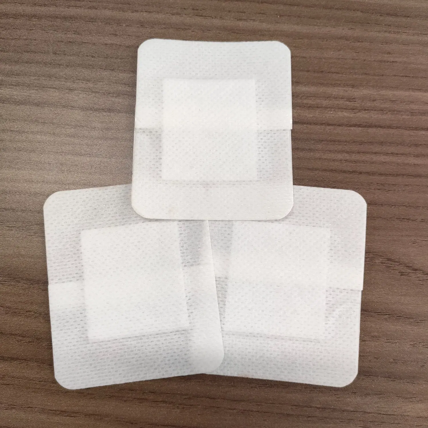 OEM Adhesive Disposable Sterile Wound Care Spunlace Non Woven Dressings Padwith ISO FDA CE