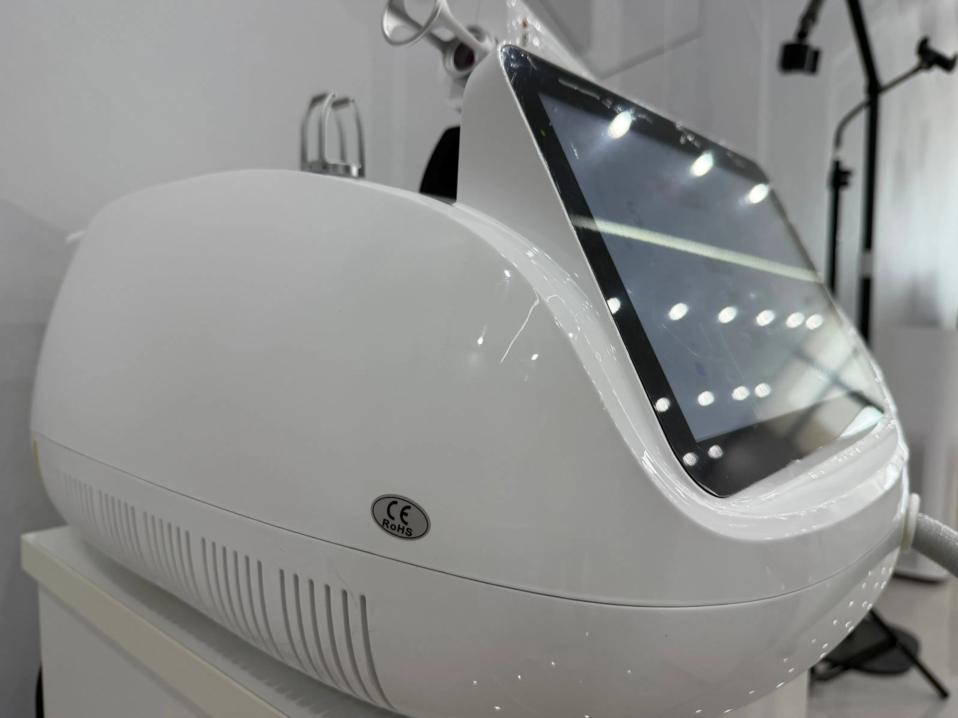 Fractional Laser Machine 1550nm 1927nm 25W for Skin Rejuvenation and Acne Scar Treatment