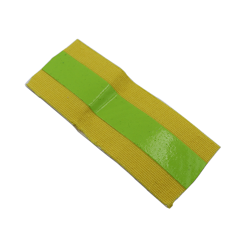 Medical Supply Anti-Slip Adhesive Medical Tape Roll with Silicone Strip