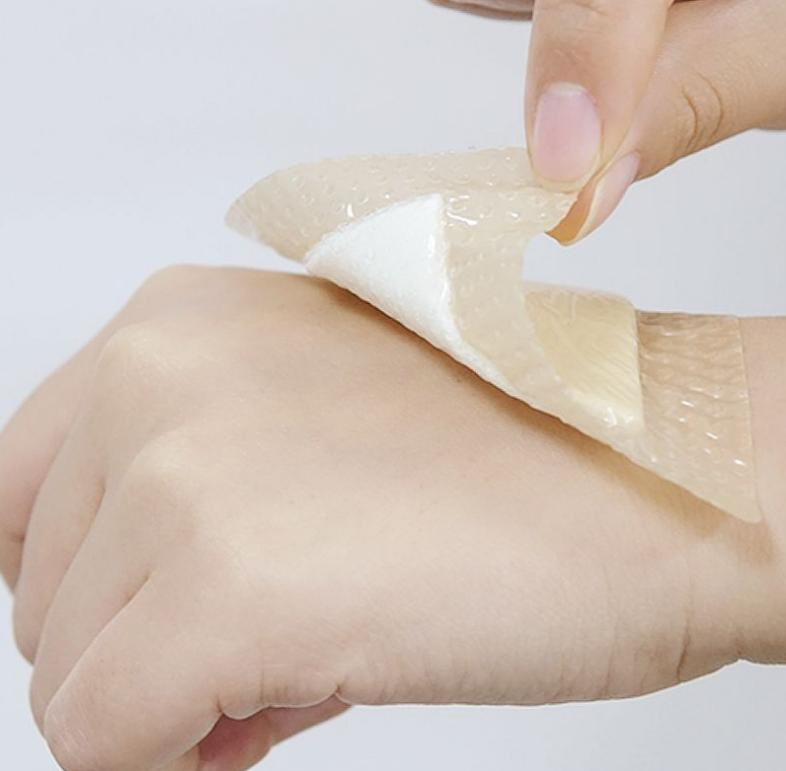 FDA 510K Antibacterial/ Antimicrobial Silver Foam Dressing for Wound Care