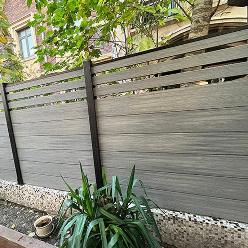 Wood Plastic Composite Waterproof Interior Decorative Metal Aluminum Garden Steel Wire WPC Balcony Outdoor 3D Chain Link Temporary PVC Color Garden Fence Panel
