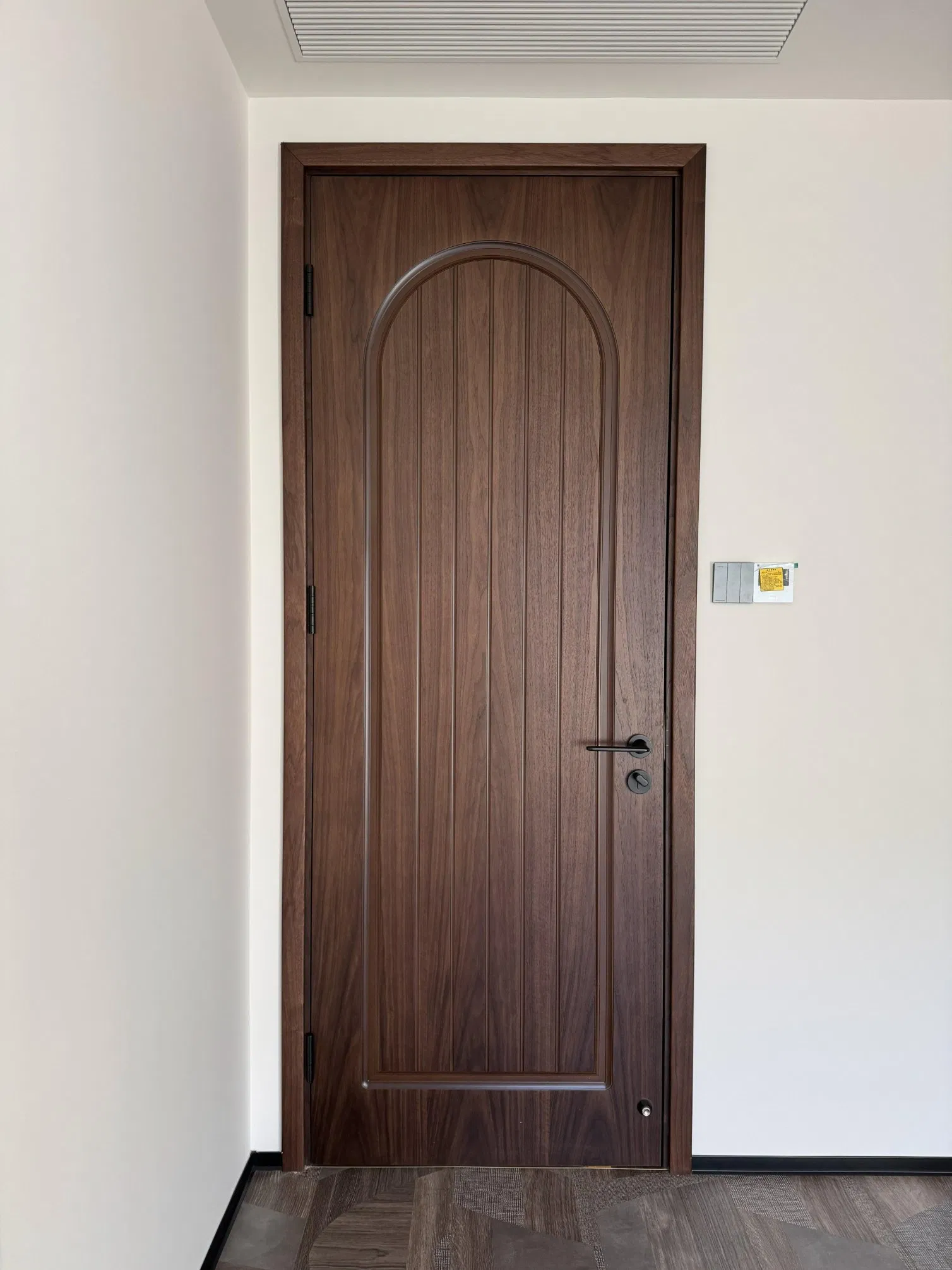 Painting Door White Primed Shaker Style Interior Prehung Door MDF Molded Wooden Room Door Modern Doors for House