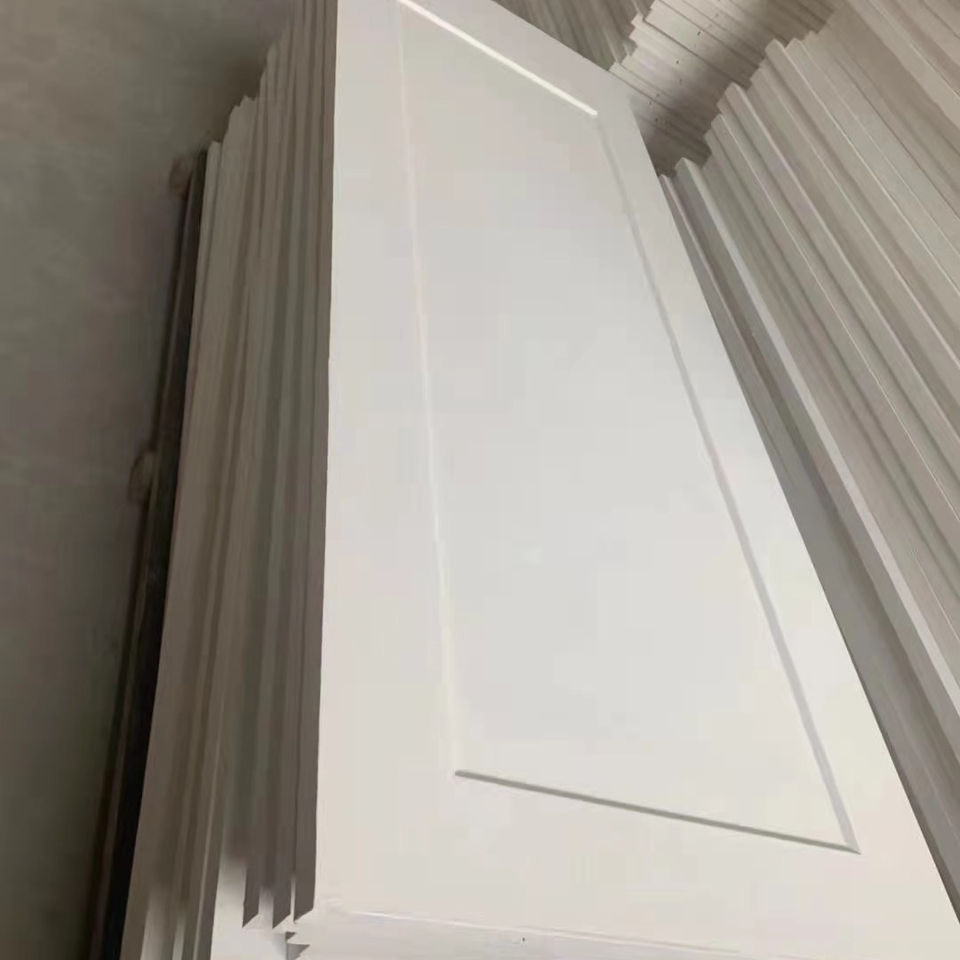 New Molded Wooden Interior White Primed Melamine MDF Door with PVC