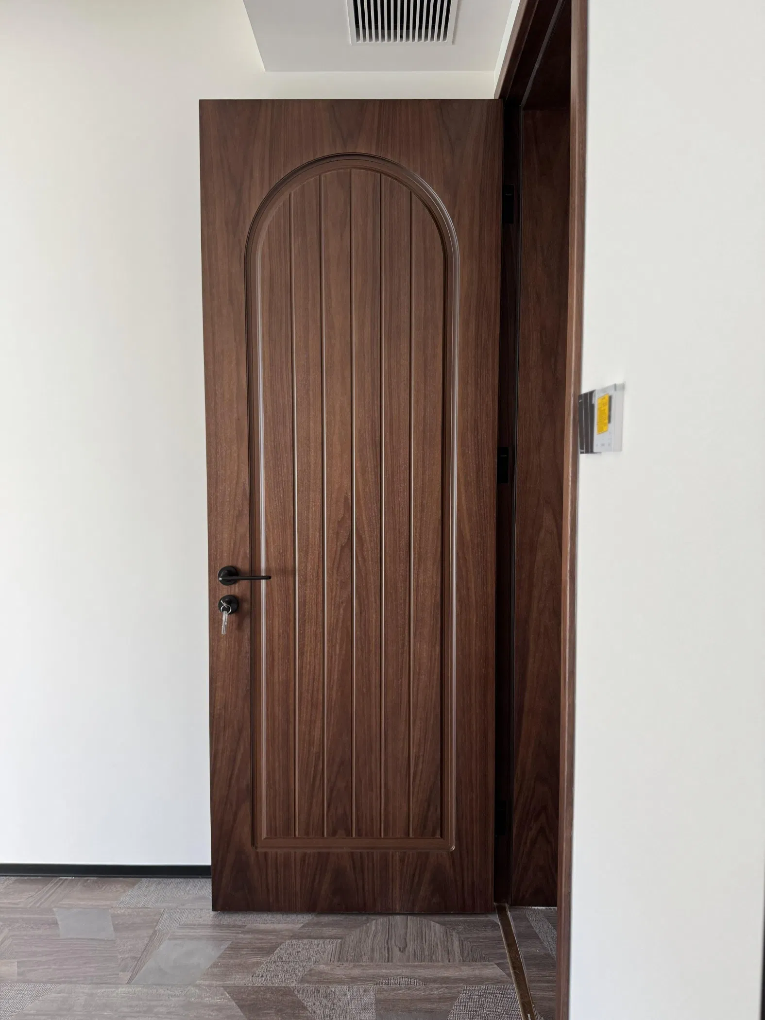 Painting Door White Primed Shaker Style Interior Prehung Door MDF Molded Wooden Room Door Modern Doors for House