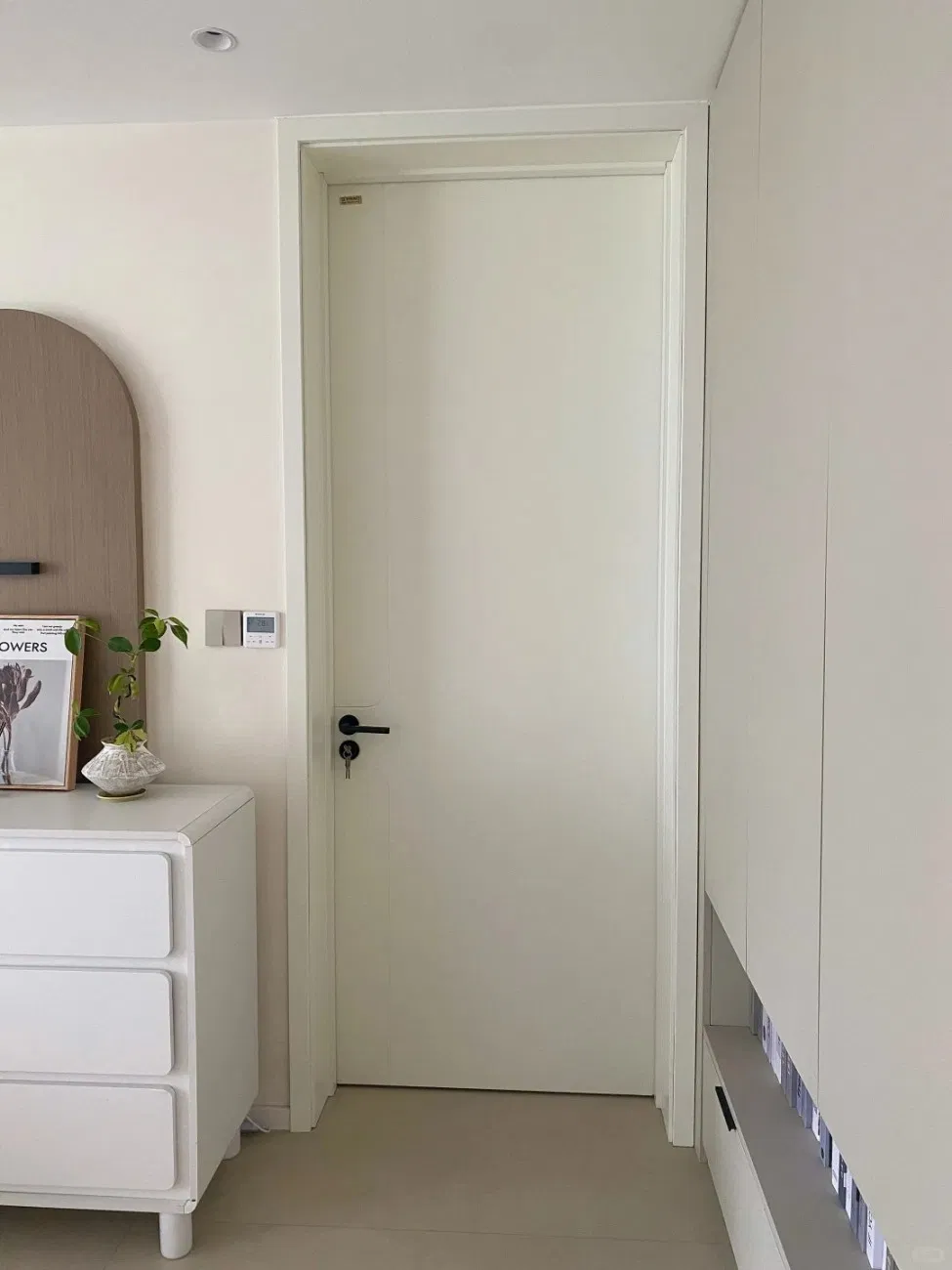 Wholesale Turkish Acoustic Indoor Bedroom PVC WPC Wooden House Door for Hotel Bathroom Living Room Finished