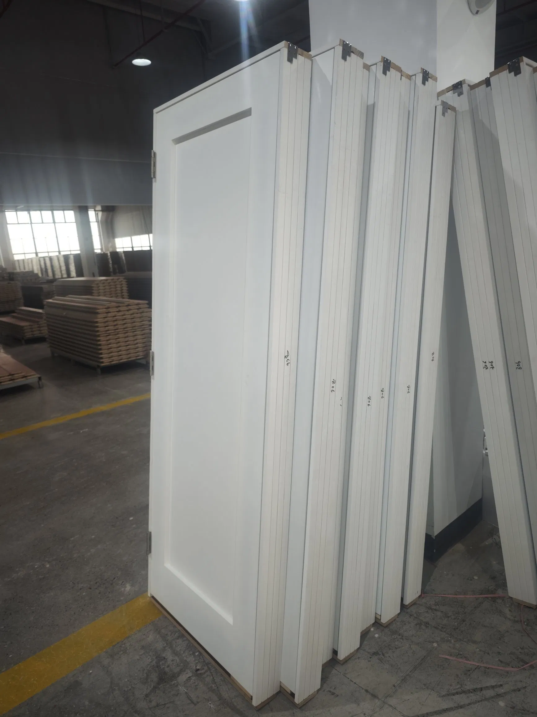 Solid Core MDF Interior 30X80 White Primed Prehung Shaker Door for Apartments